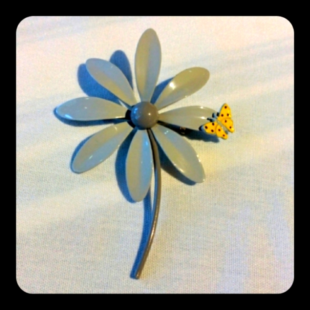 Flower Brooch